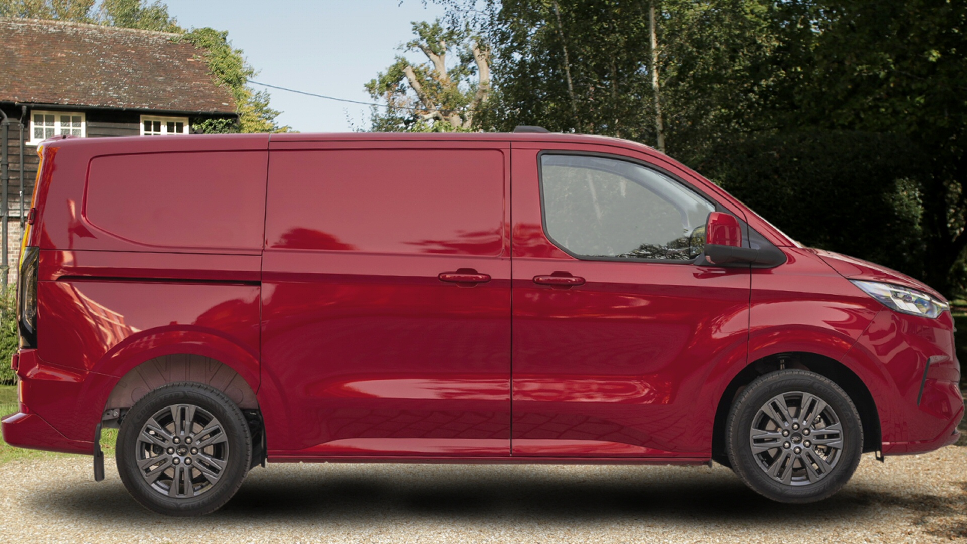 Ford TRANSIT CUSTOM 280 L1 DIESEL FWD 2.0 EcoBlue 136ps H1 Van Limited